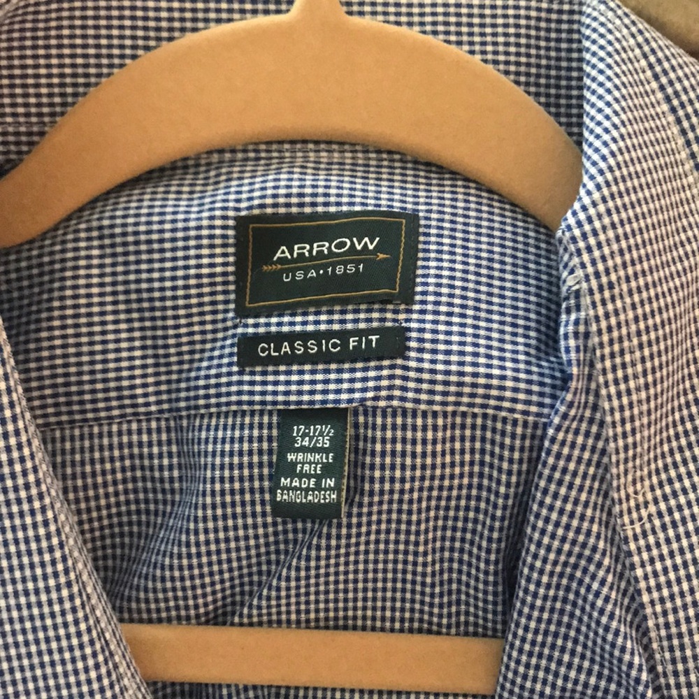Men’s button down blue check